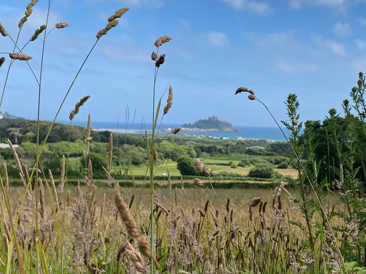 A circular walk from Marazion with spectacular views of St Michael’s