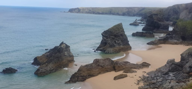 Mawgan Porth to the Bedruthan Steps (and back)